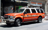 fdny-expy.jpg (62041 bytes)