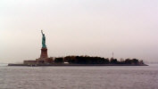 liberty-island.jpg (15902 bytes)