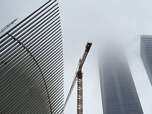 2015-06-nyc-wtc-2-mjl-24-phone